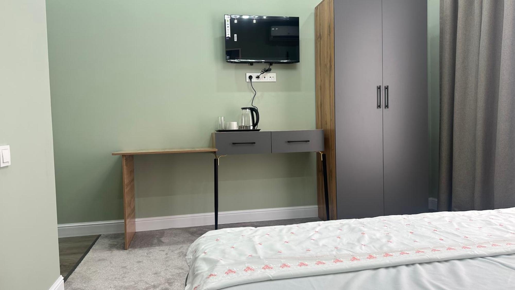 Nazar Hotel & Hostel Turkistan المظهر الخارجي الصورة