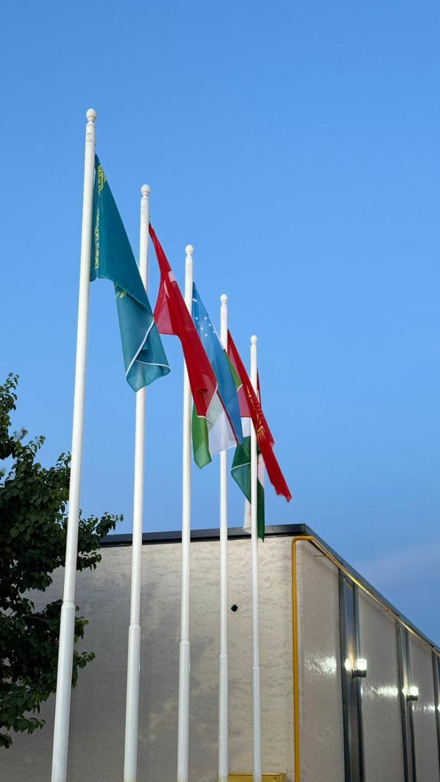 Nazar Hotel & Hostel Turkistan المظهر الخارجي الصورة
