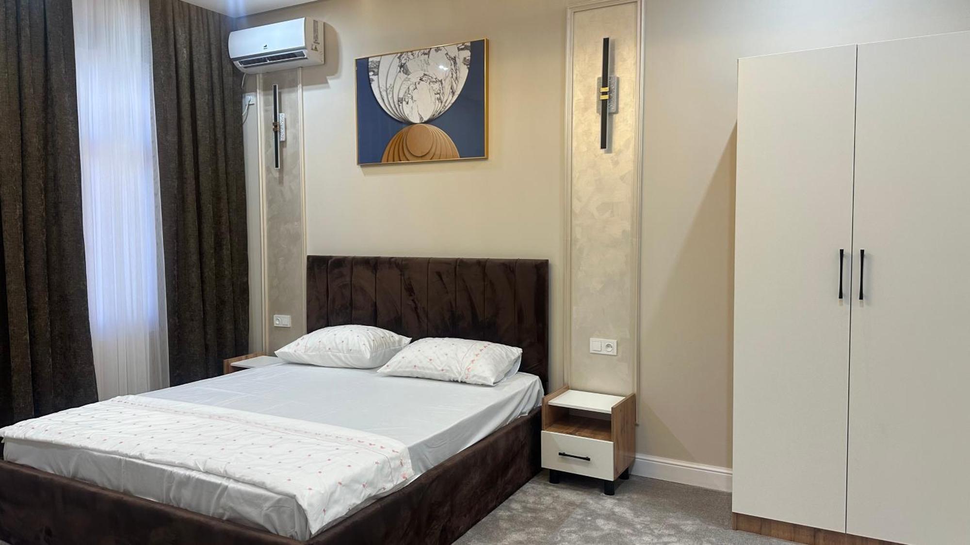 Nazar Hotel & Hostel Turkistan المظهر الخارجي الصورة