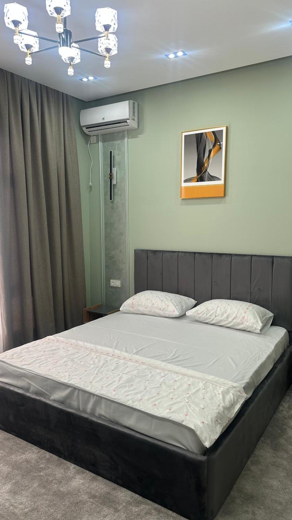 Nazar Hotel & Hostel Turkistan المظهر الخارجي الصورة